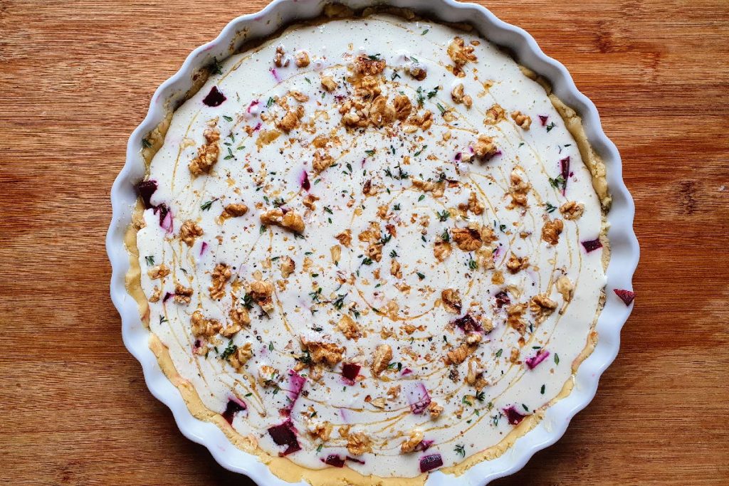 Rote Bete Quiche vor dem Backen