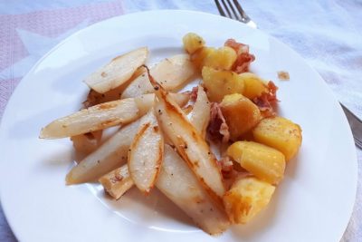 Schwarzwurzeln aus der Pfanne mit Kartoffeln