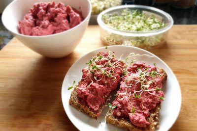 Rote Bete Hummus